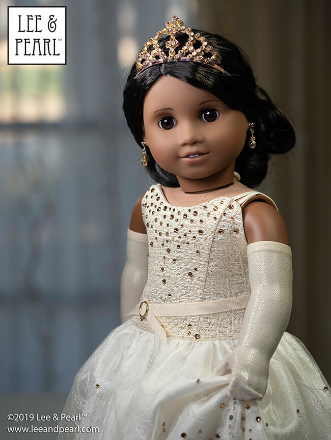 It's Cyber Week at Lee & Pearl and we have two fabric sales, a beautiful new sewing pattern for 18 inch dolls, and a GRAND GALA DOLL GIVEAWAY with lots of chances to enter and no purchase necessary. Hurry on over — Cyber Week only lasts through Friday, December 6, 2019.