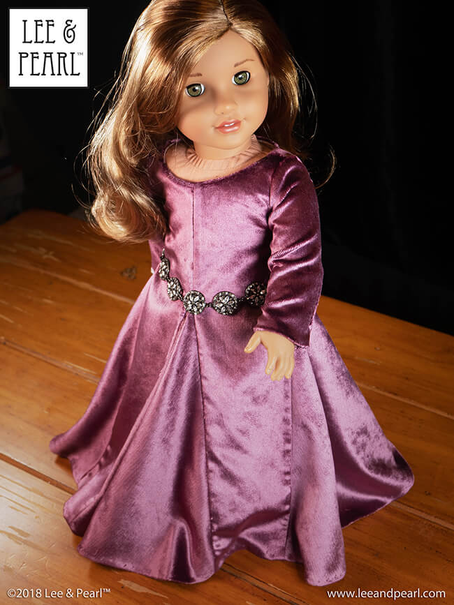 We made our American Girl doll this gorgeous historical gown using a washable cotton velvet from our MYSTERY BAG SALE — and Lee & Pearl Pattern 3001: A Late Medieval Lady's Wardrobe for 18 Inch Dolls. Find this pattern in the Lee & Pearl Etsy store at https://www.etsy.com/listing/210801214/lp-pattern-3001-a-late-medieval-ladys