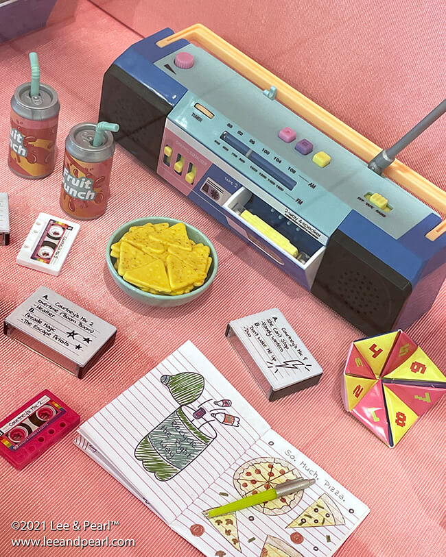 Lee & Pearl love the '80s — and American Girl® doll Courtney Moore!