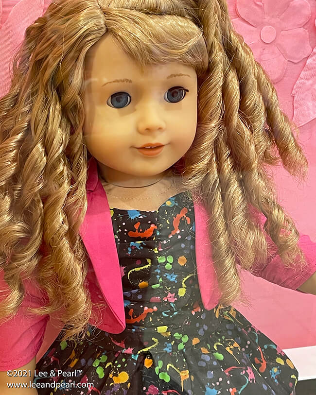 Lee & Pearl love the '80s — and American Girl® doll Courtney Moore!
