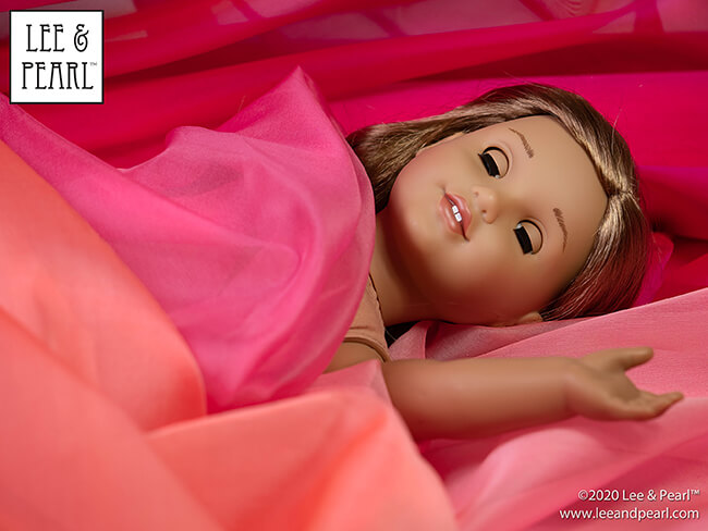 It's almost Valentine's Day and Lee & Pearl are celebrating with a SALE on all our In the Pink 100% silk organzas. Enjoy 20% off all week long through Valentine’s Day 2020 on In the Pink curated kits and by-the-yard silk organza listings, starting now!
