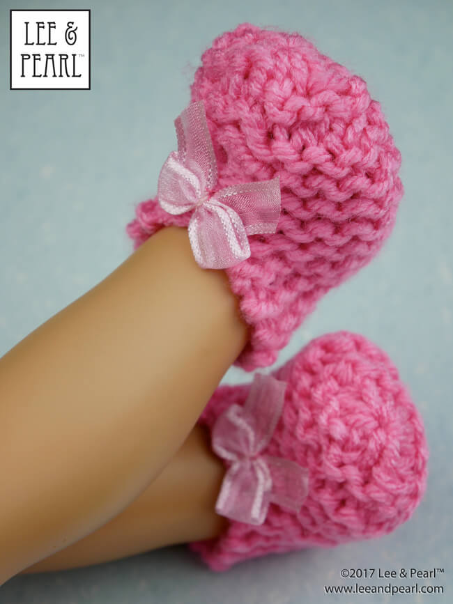 All this week, we have showcased last minute gift ideas for 18 inch doll lovers in Lee & Pearl newsletters. Today, we have doll GIFTS FOR YOU. Please download and enjoy our FREE contemporary Christmas card printable, FREE vintage Christmas card printable, FREE Holiday Stocking pattern and FREE Knitted Slipper pattern for dolls. Happy Holidays and Merry Christmas from Lee & Pearl!